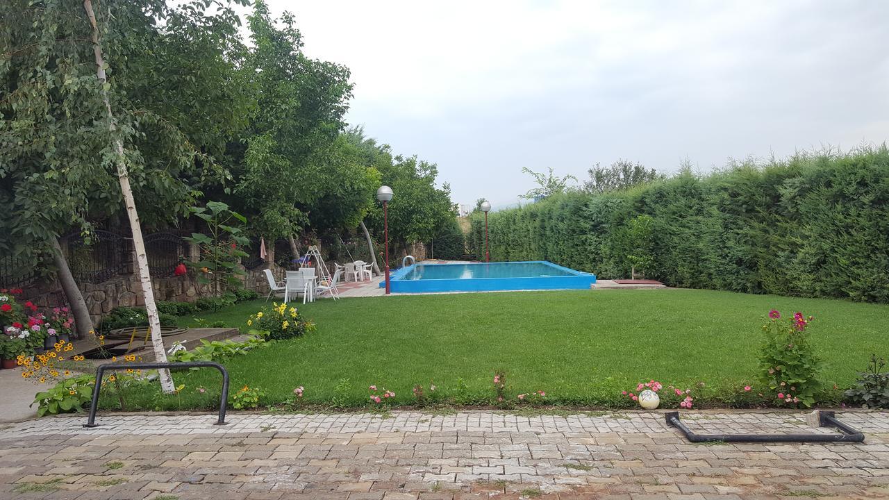 Hotel Satelit Kumanovo Eksteriør bilde