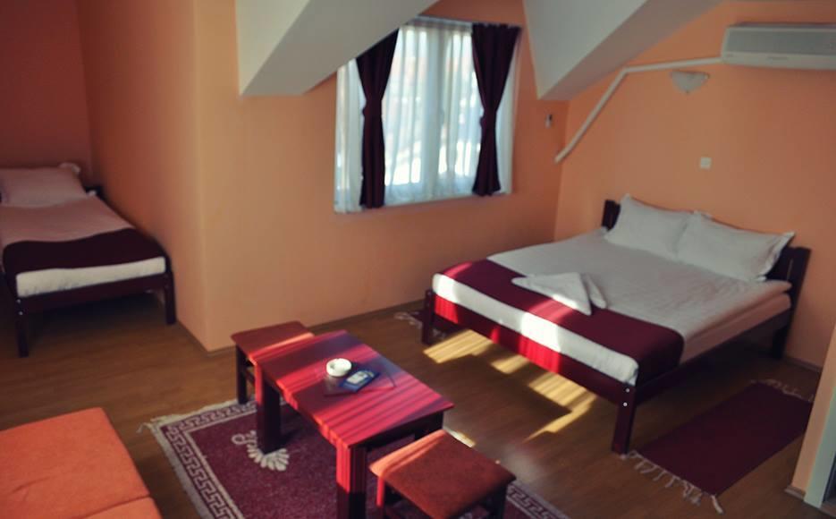 Hotel Satelit Kumanovo Eksteriør bilde