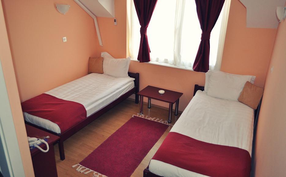 Hotel Satelit Kumanovo Eksteriør bilde